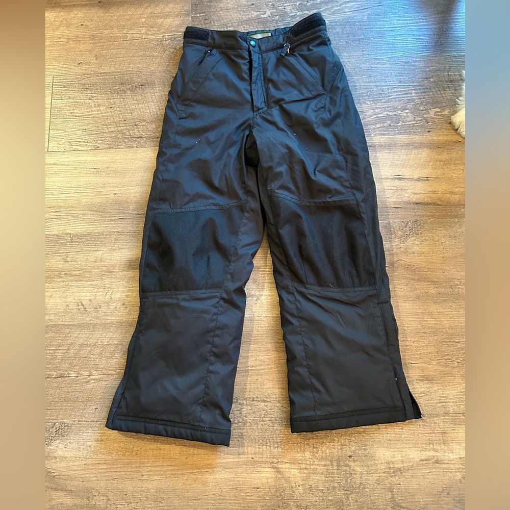 LLBean kid's snow pants size 8, excellent condition